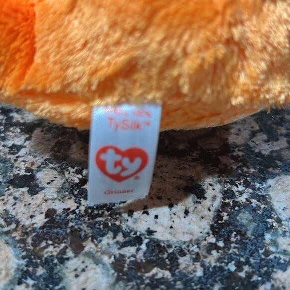 Ty Beanie Boo's Collection Grinner the Halloween Ghoul 7 inch NWT Stuffed Animal - Picture 7 of 7